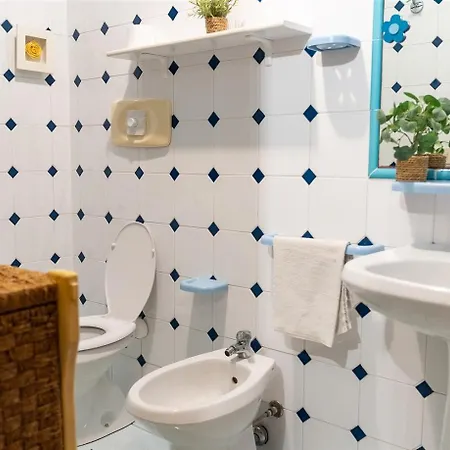 La Casa Di Ricardo Дом отдыха Vignola Mare